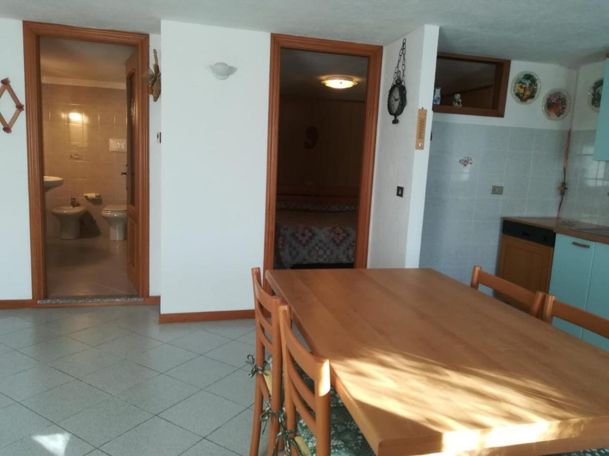 Appartamento Con Vista Chez Mary Roisan Ngoại thất bức ảnh